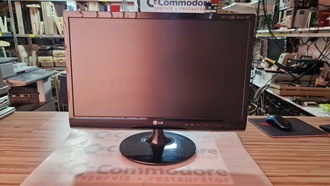 Commodore Szerviz és Restaurátor | LG Flatron M2280D-PZ LED TV Re-Cap