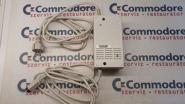 Commodore Amiga 600 és 1200 kicsi tápegység felújítása