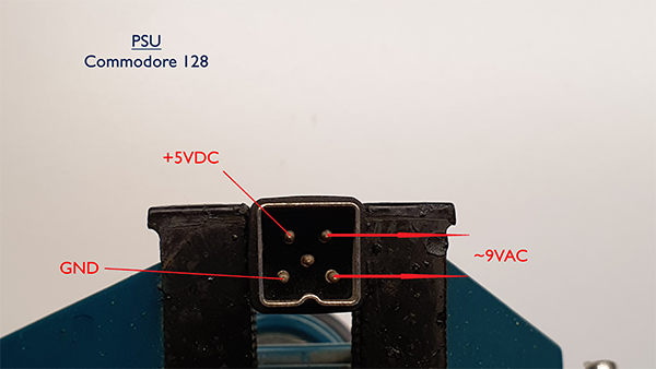 Commodore Szerviz és Restaurátor | Commodore 128 tápegységdugó feszültségek mérése (PSU pinout)