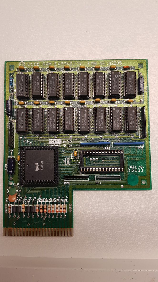 Commodore Szerviz és Restaurátor | MOD: Commodore 64, 128 1764 RAM bővítse 512KB-ra