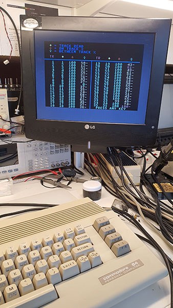 DS-HD floppy lemezek használata Commodore Floppy meghajtókban