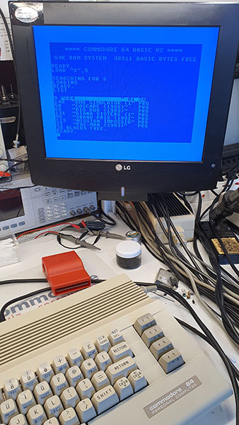 DS-HD floppy lemezek használata Commodore Floppy meghajtókban