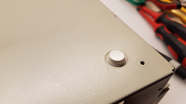 Commodore Szerviz és Restaurátor | Commodore csere gumilábak