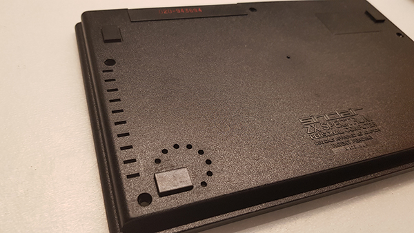 Commodore Szerviz és Restaurátor | ZX Spectrum csere gumilábak